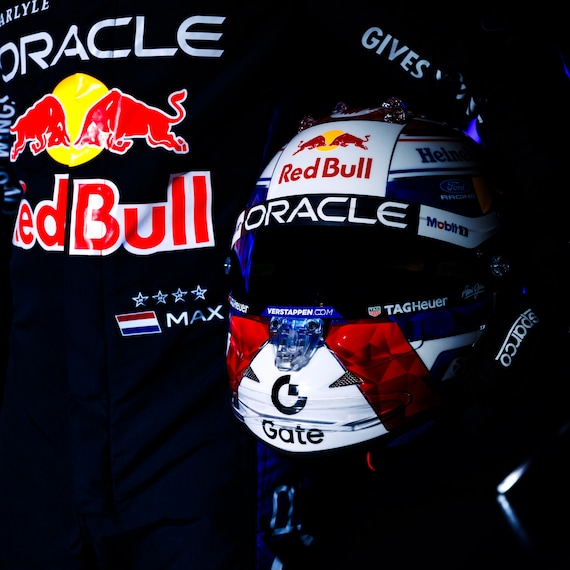 Max Verstappen Red Bull Racing 2026 Season Helmet - 1:4 Model