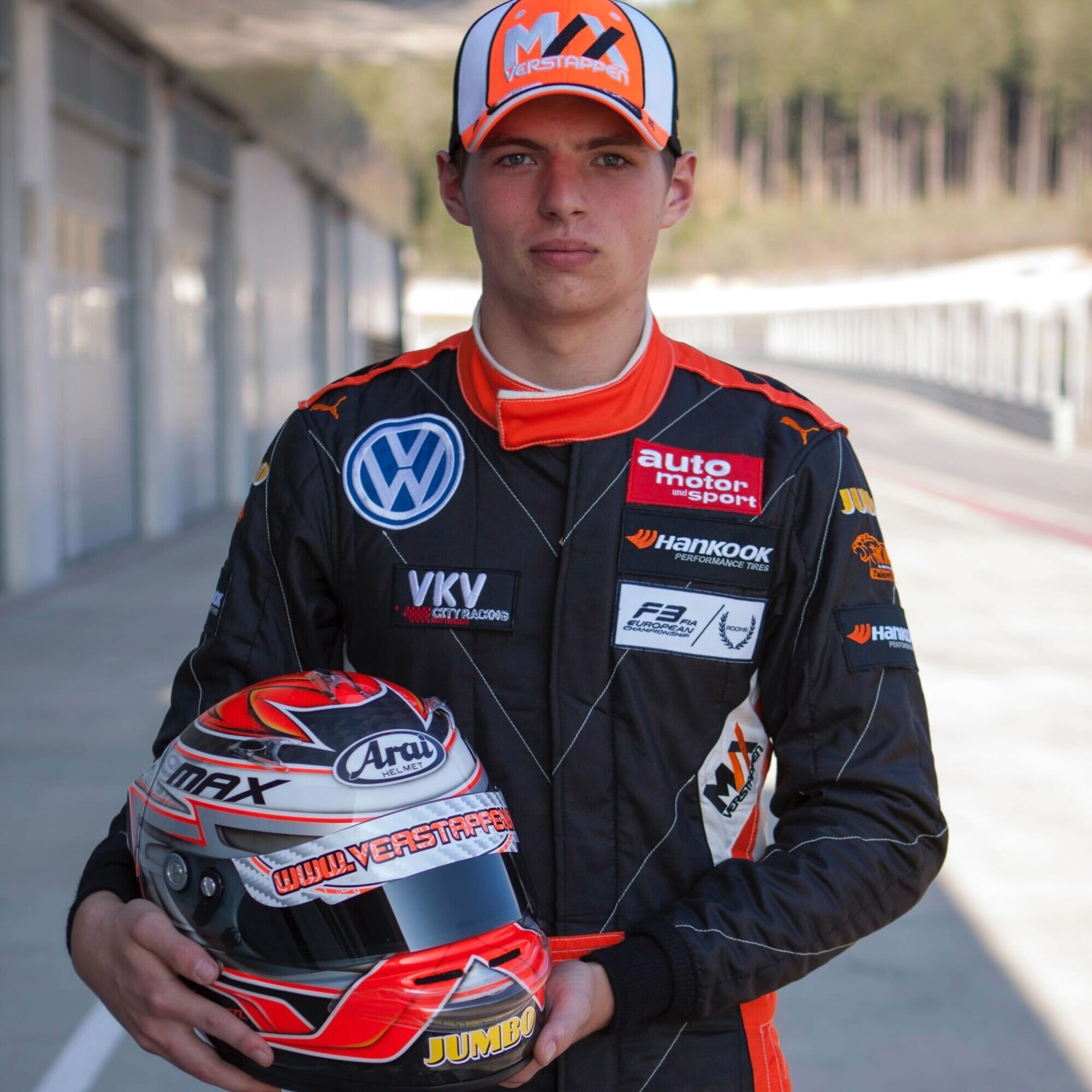 Max Verstappen 2014 Formula 3 Helmet - 1:2 Model